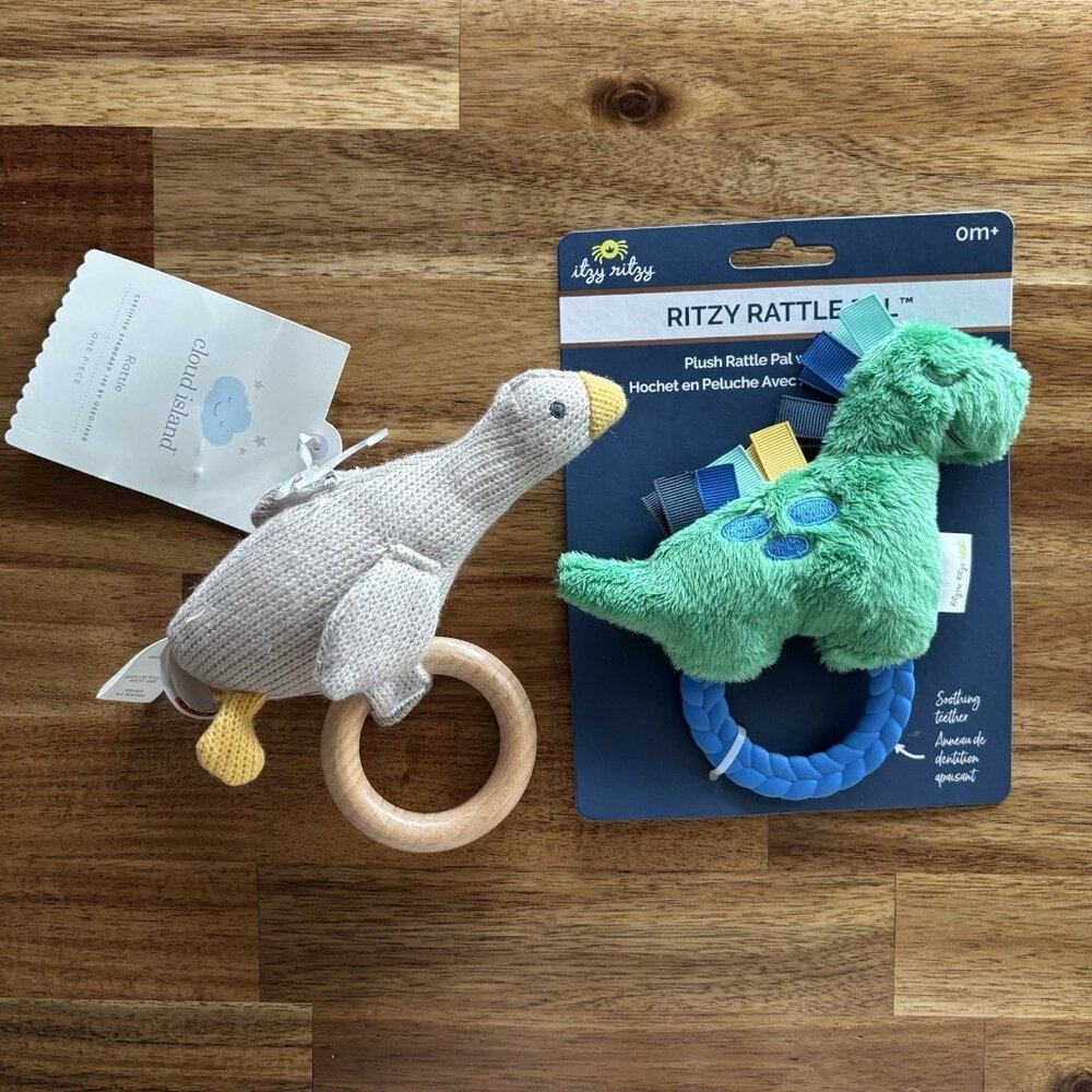 2 Baby Soft Toys Cloud Island Rattles Knit Duck‎ / Green Dinosaur NEW